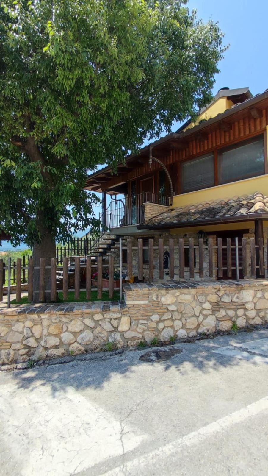 Il Bagolaro Casa Vacanze Sulmona Exterior photo